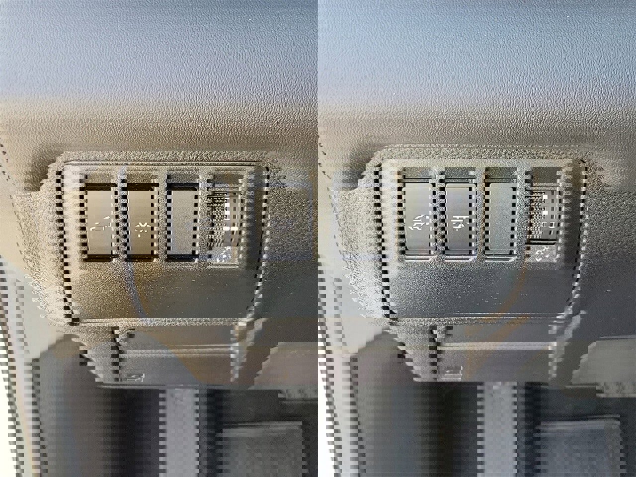 Used 2024 Subaru Ascent Touring w/ Popular Package #2 image 30