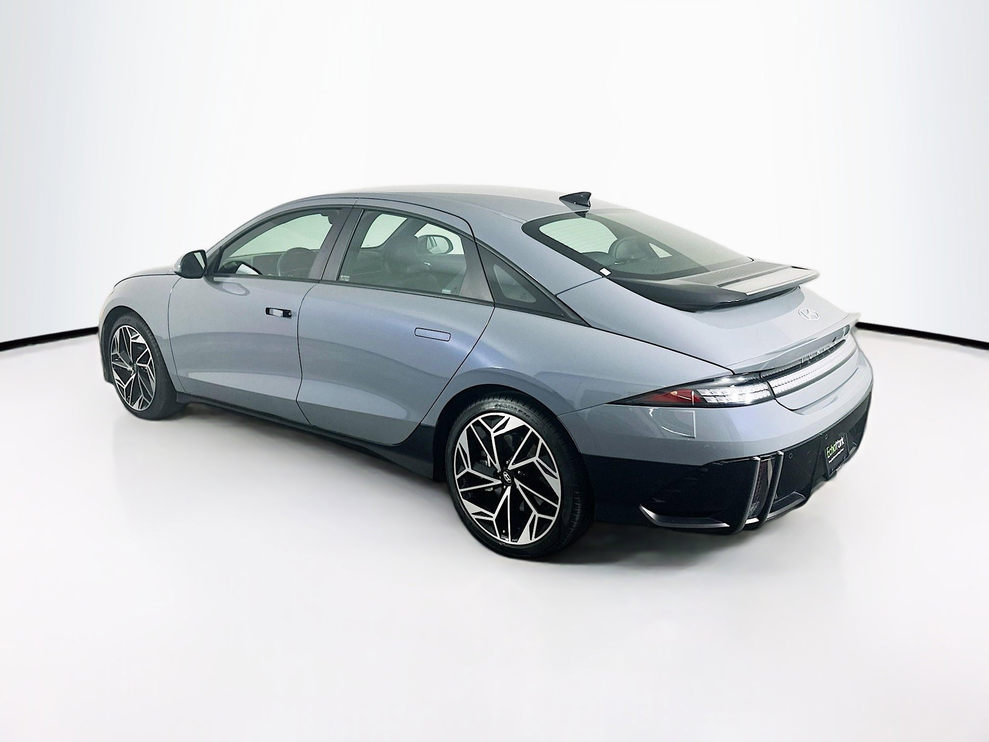 Used 2023 Hyundai Ioniq 6 SEL RWD image 5