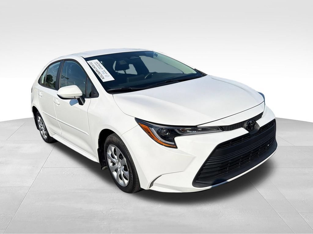 Used 2024 Toyota Corolla LE FWD image 7