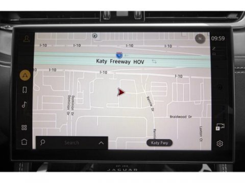 New 2025 Jaguar F-PACE R-Dynamic S image 19