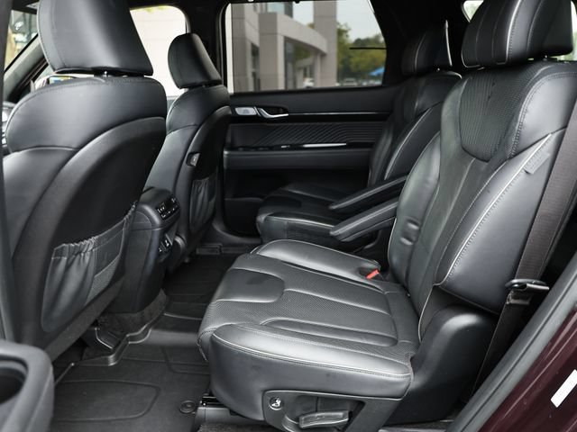 Used 2023 Hyundai Palisade Calligraphy FWD image 25