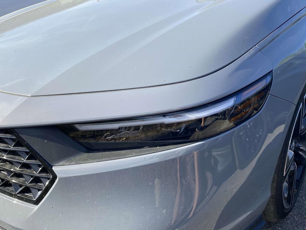 Certified 2025 Honda Accord Sport image 5