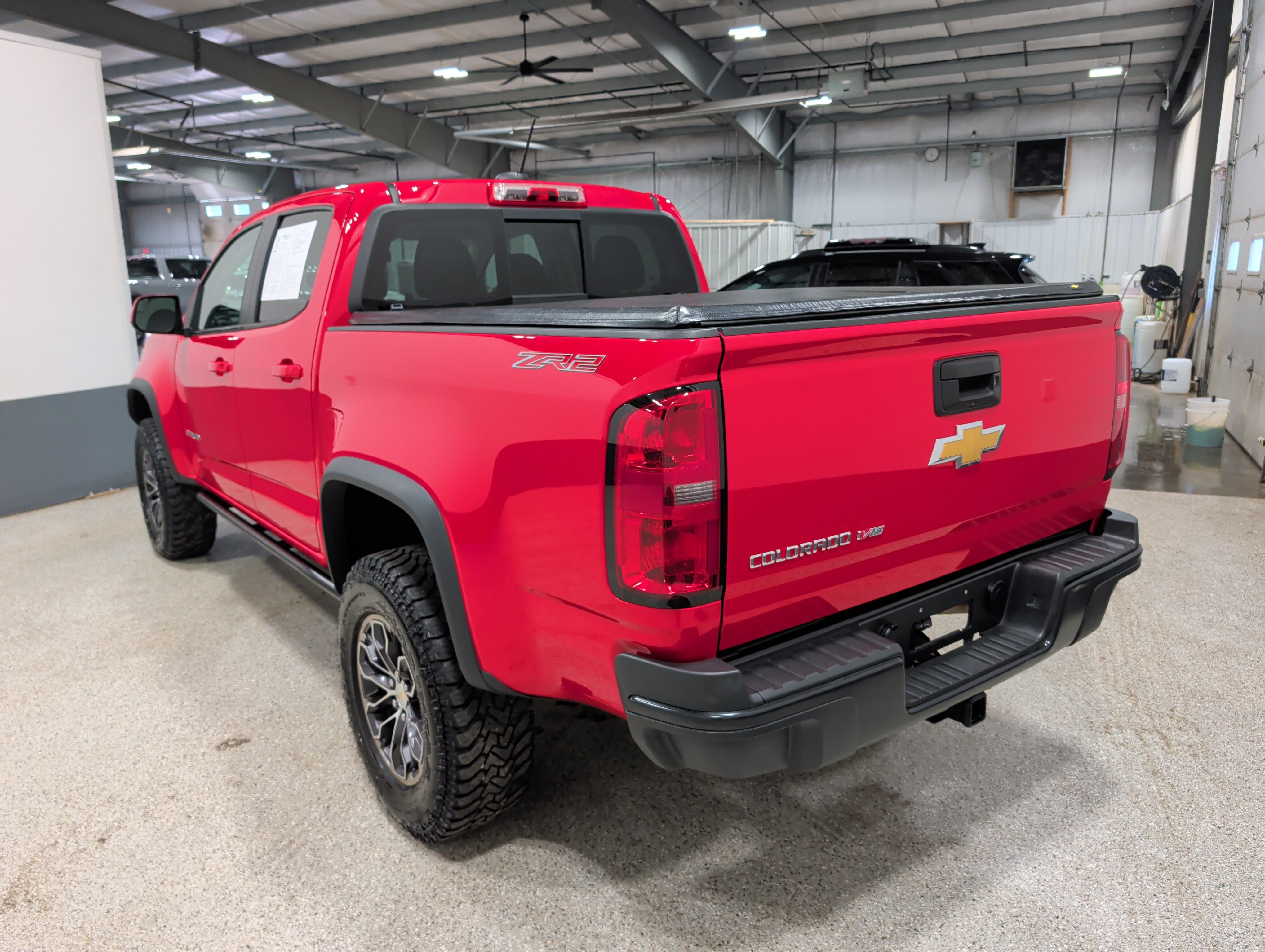 Used 2017 Chevrolet Colorado ZR2 AWD/4WD image 5