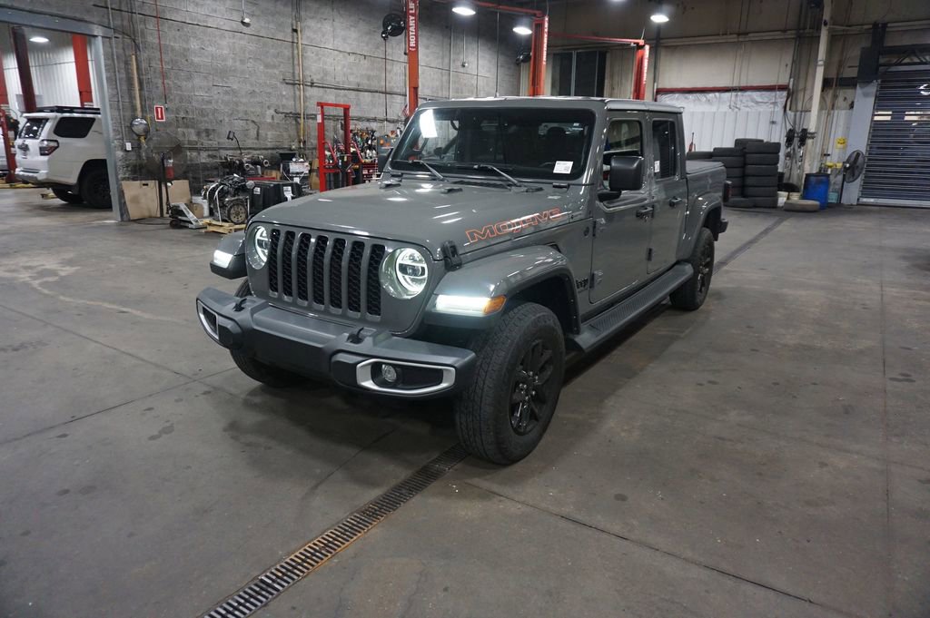 Used 2022 Jeep Gladiator Sport AWD/4WD image 21