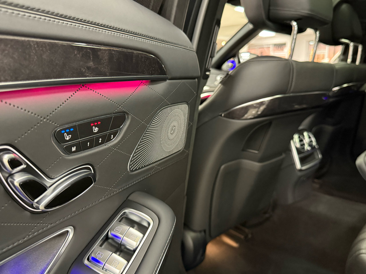 Used 2018 Mercedes-Benz S 63 AMG S 4MATIC Sedan image 13