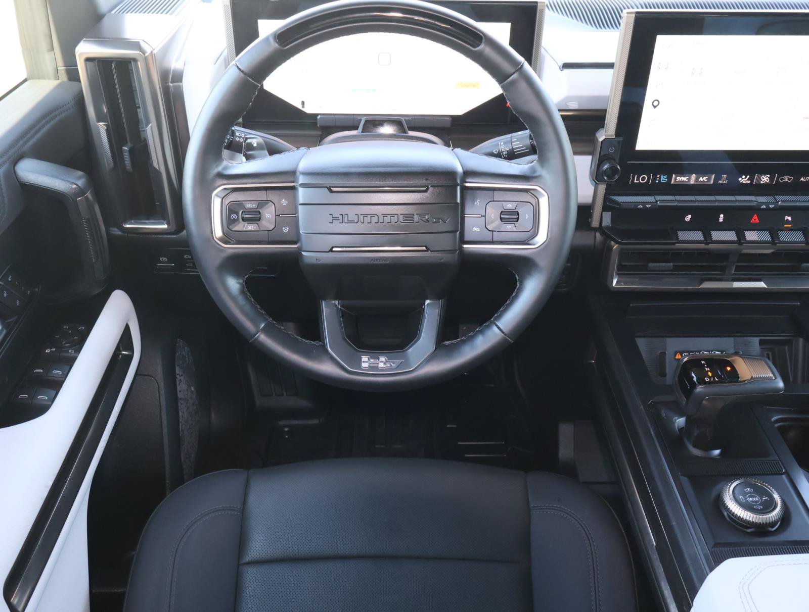 Used 2025 GMC Hummer EV 3X AWD/4WD image 10
