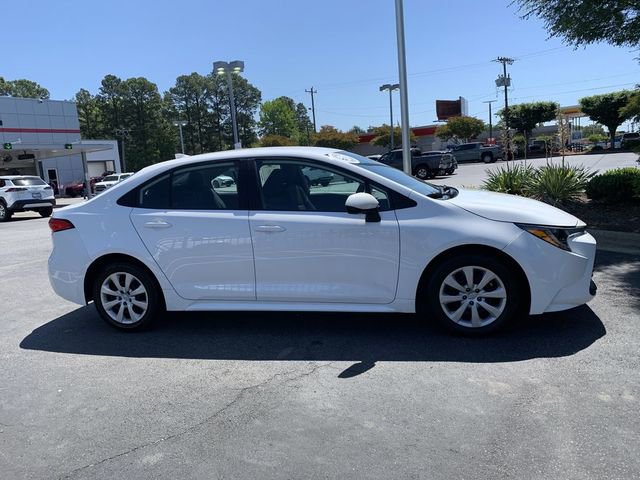 Used 2023 Toyota Corolla LE FWD image 9