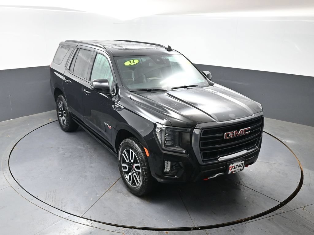 Used 2024 GMC Yukon AT4 w/ AT4 Premium Package AWD/4WD image 47
