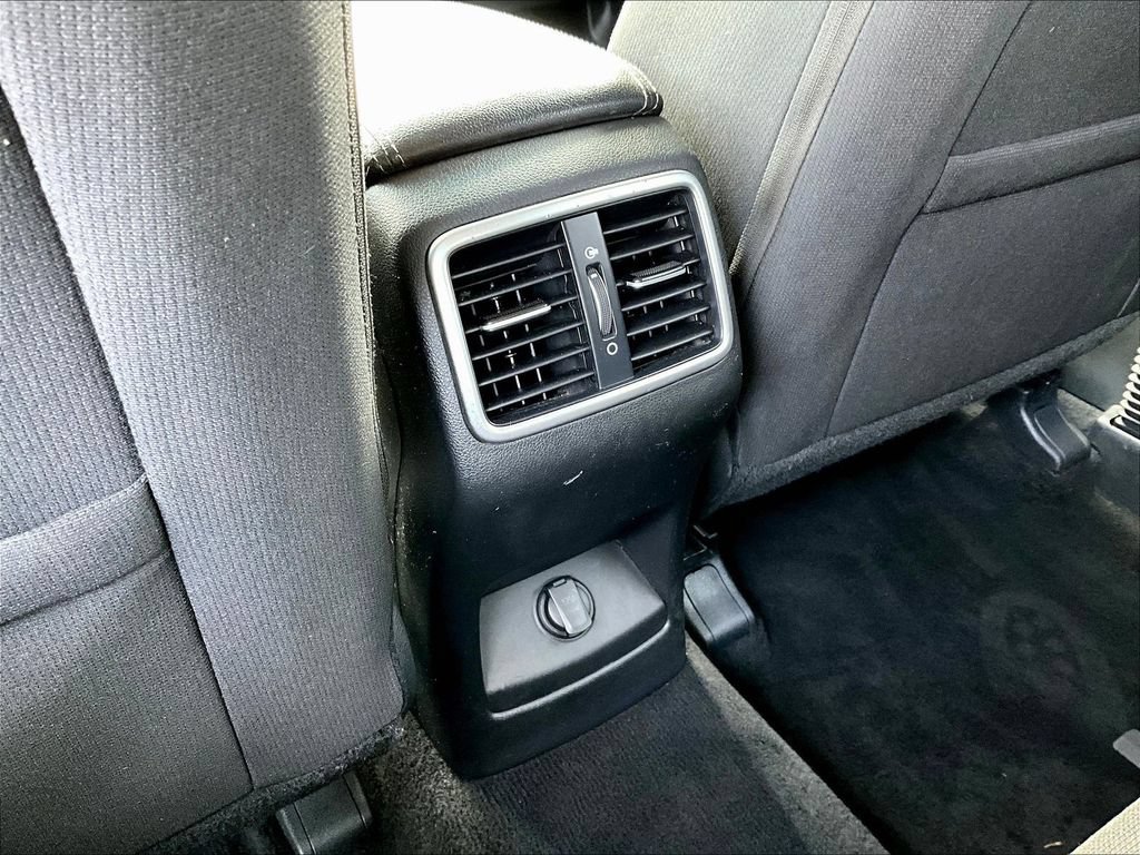 Used 2018 Kia Sportage LX AWD/4WD image 12