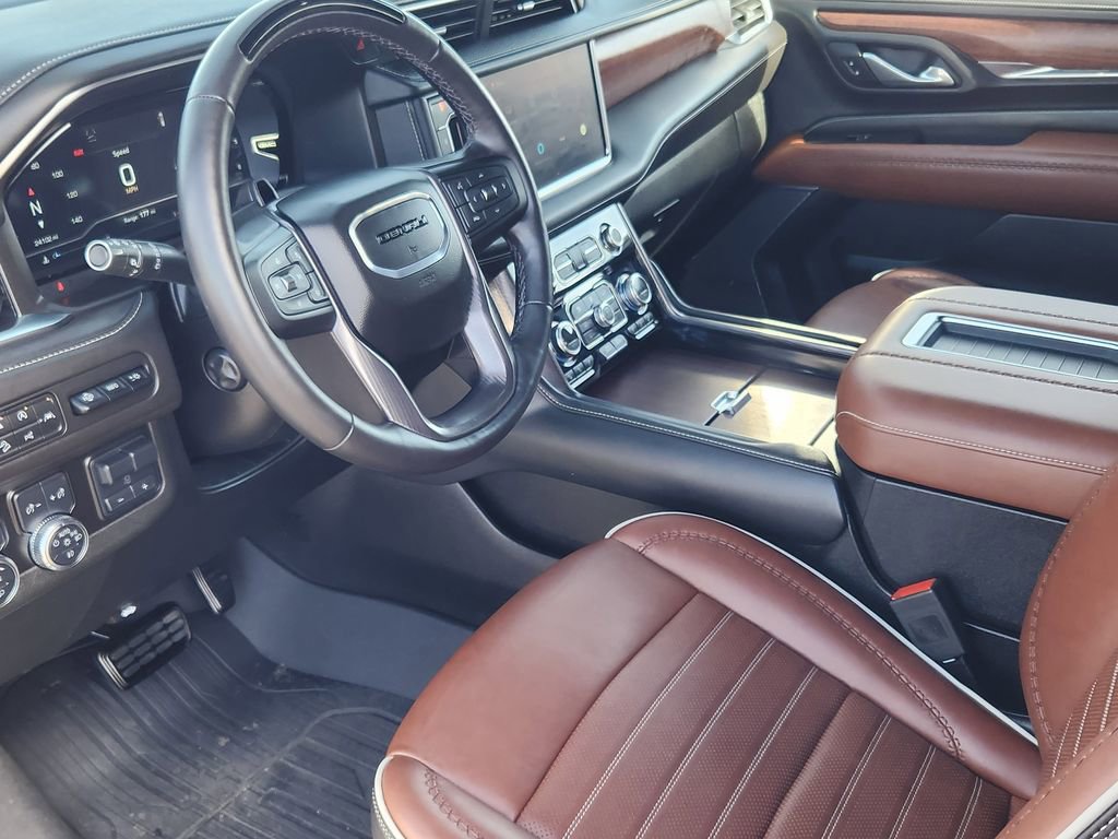 Certified 2024 GMC Yukon Denali Ultimate image 14