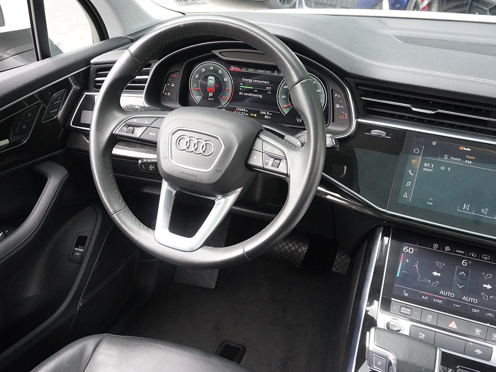 Used 2023 Audi Q7 3.0T Premium Plus AWD/4WD image 29