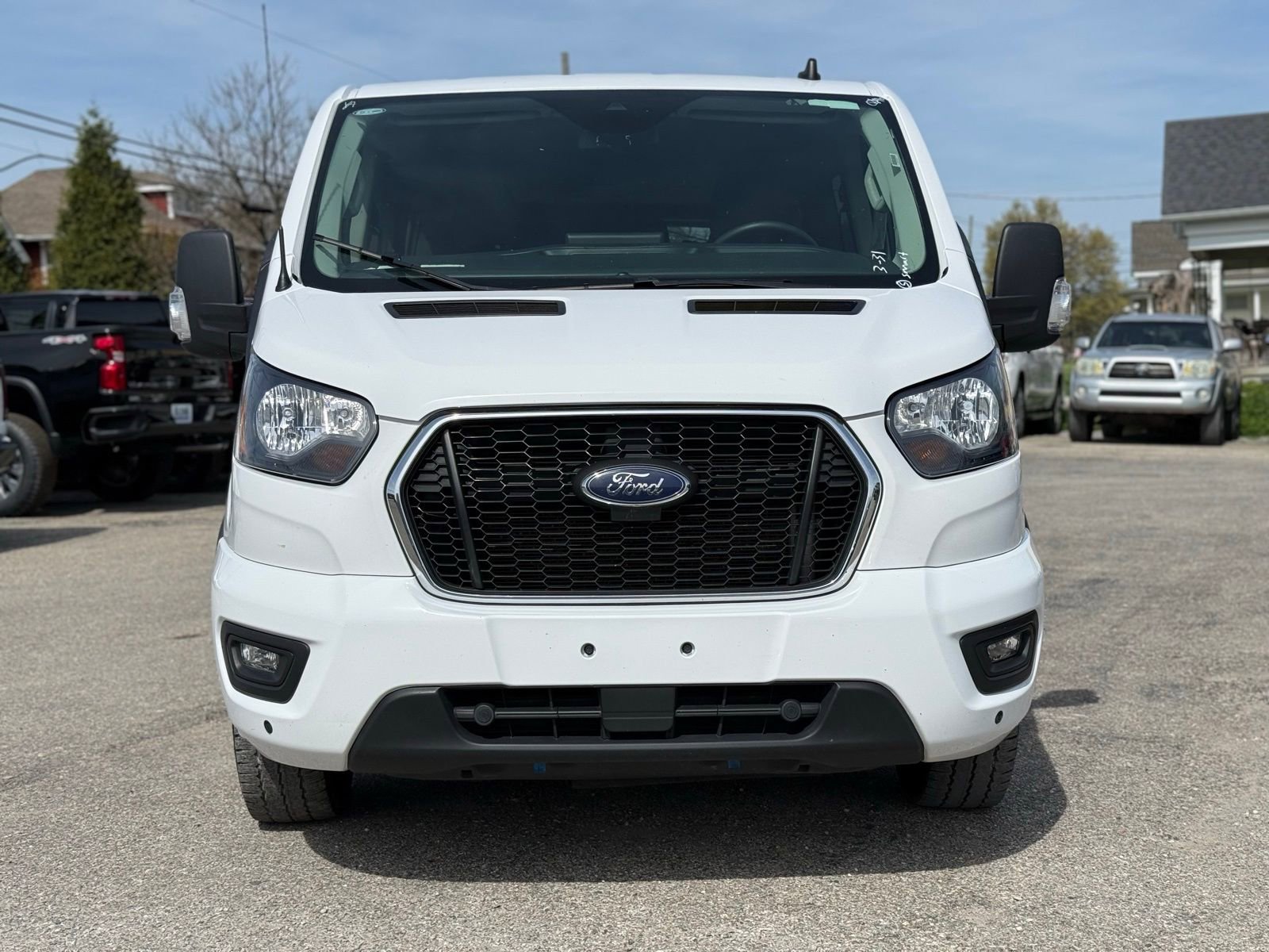 Used 2024 Ford Transit 350 XLT RWD image 9