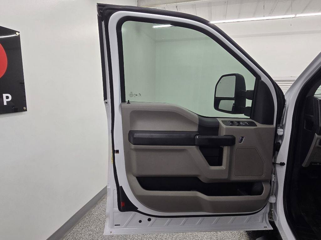 Used 2022 Ford F250 XL w/ STX Appearance Package AWD/4WD image 24