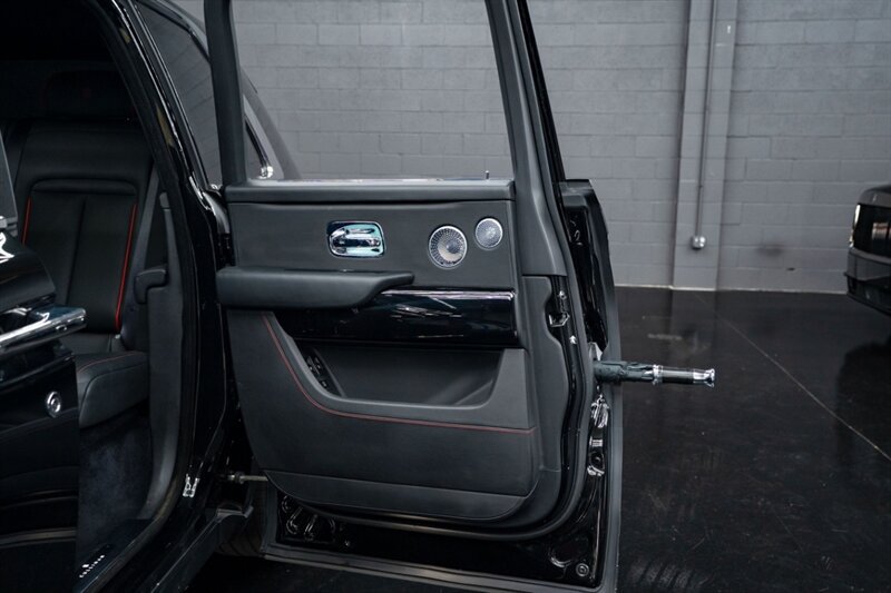 Used 2020 Rolls-Royce Cullinan AWD/4WD image 22