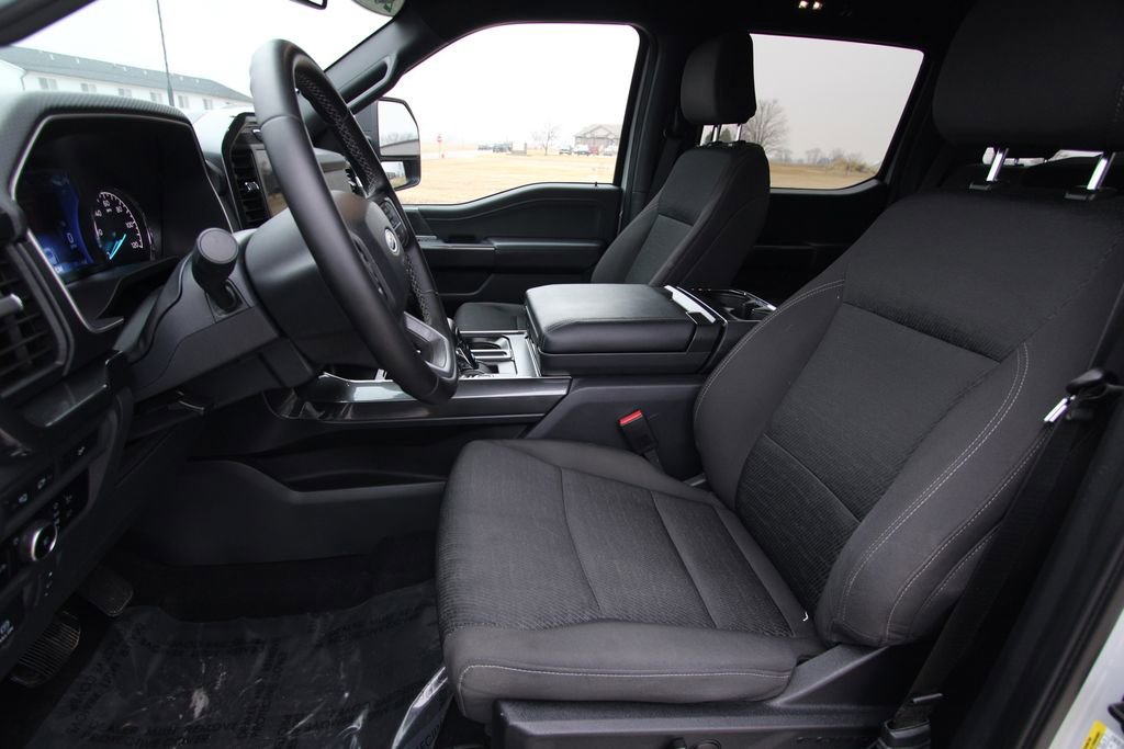 Used 2023 Ford F150 XLT w/ Equipment Group 302A High image 6