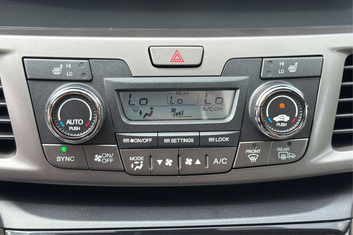 Used 2016 Honda Odyssey EX-L image 32