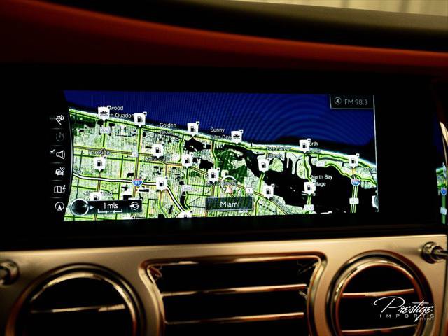 Used 2021 Rolls-Royce Dawn RWD image 44