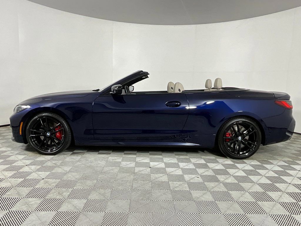 Used 2024 BMW M440i Convertible w/ Premium Package image 3