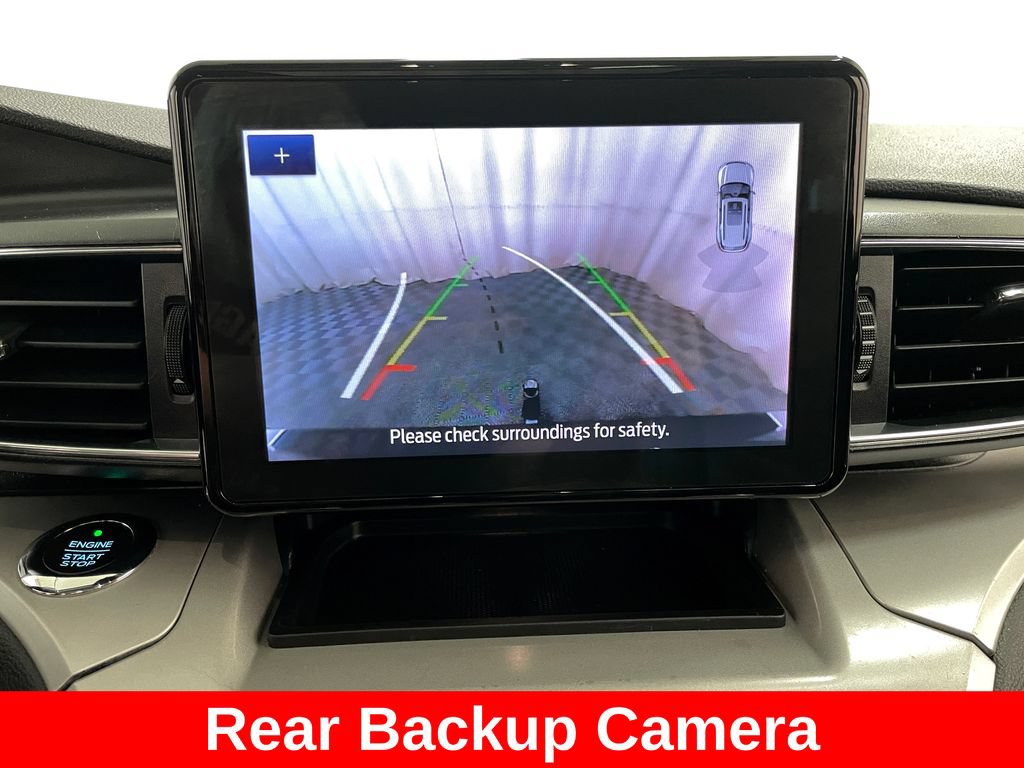 Used 2020 Ford Explorer XLT AWD/4WD image 4