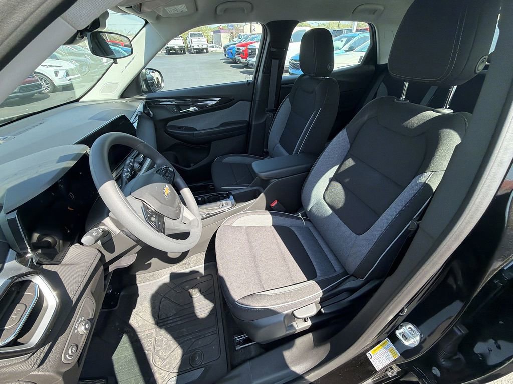 New 2026 Chevrolet TrailBlazer LS image 17