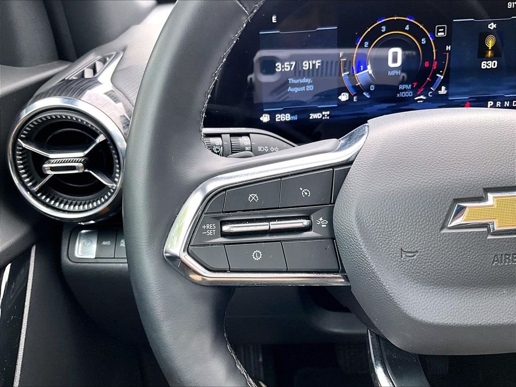 Used 2026 Chevrolet Equinox LT AWD/4WD image 22