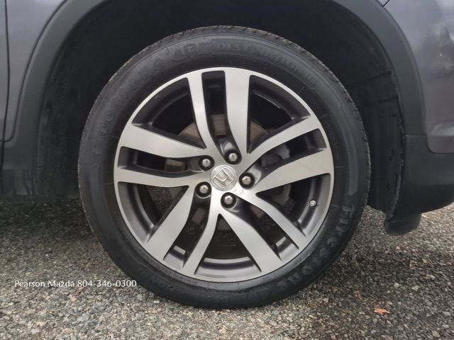 Used 2018 Honda Pilot Touring image 12