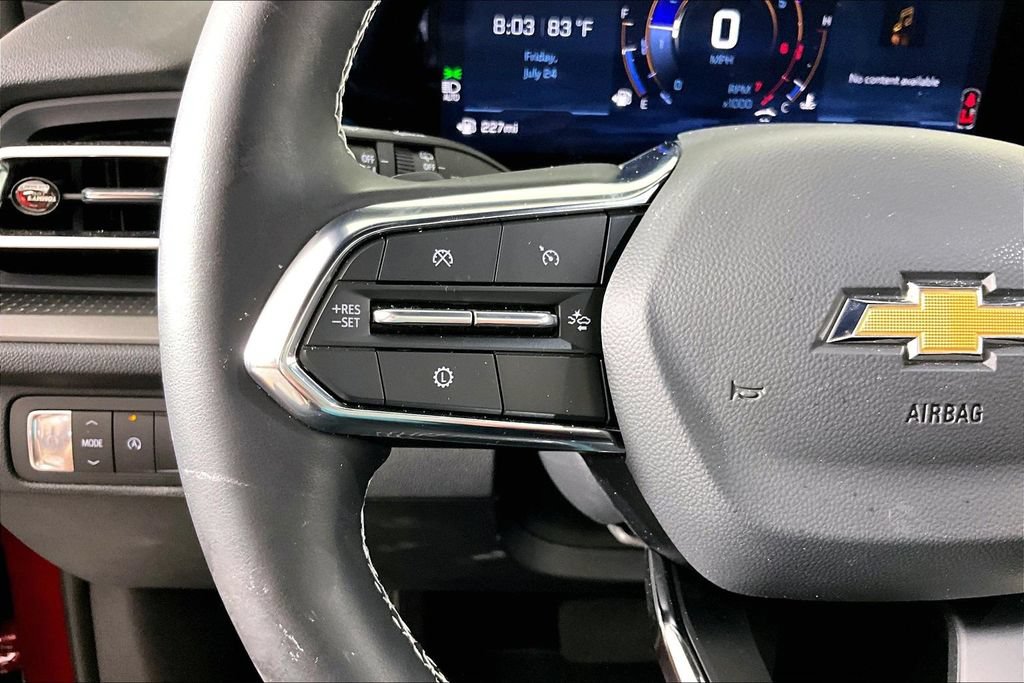 Certified 2026 Chevrolet Traverse LT w/ Driver Confidence Package FWD image 10