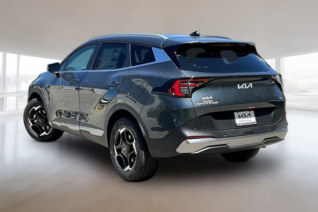 New 2026 Kia Sportage EX AWD/4WD image 3
