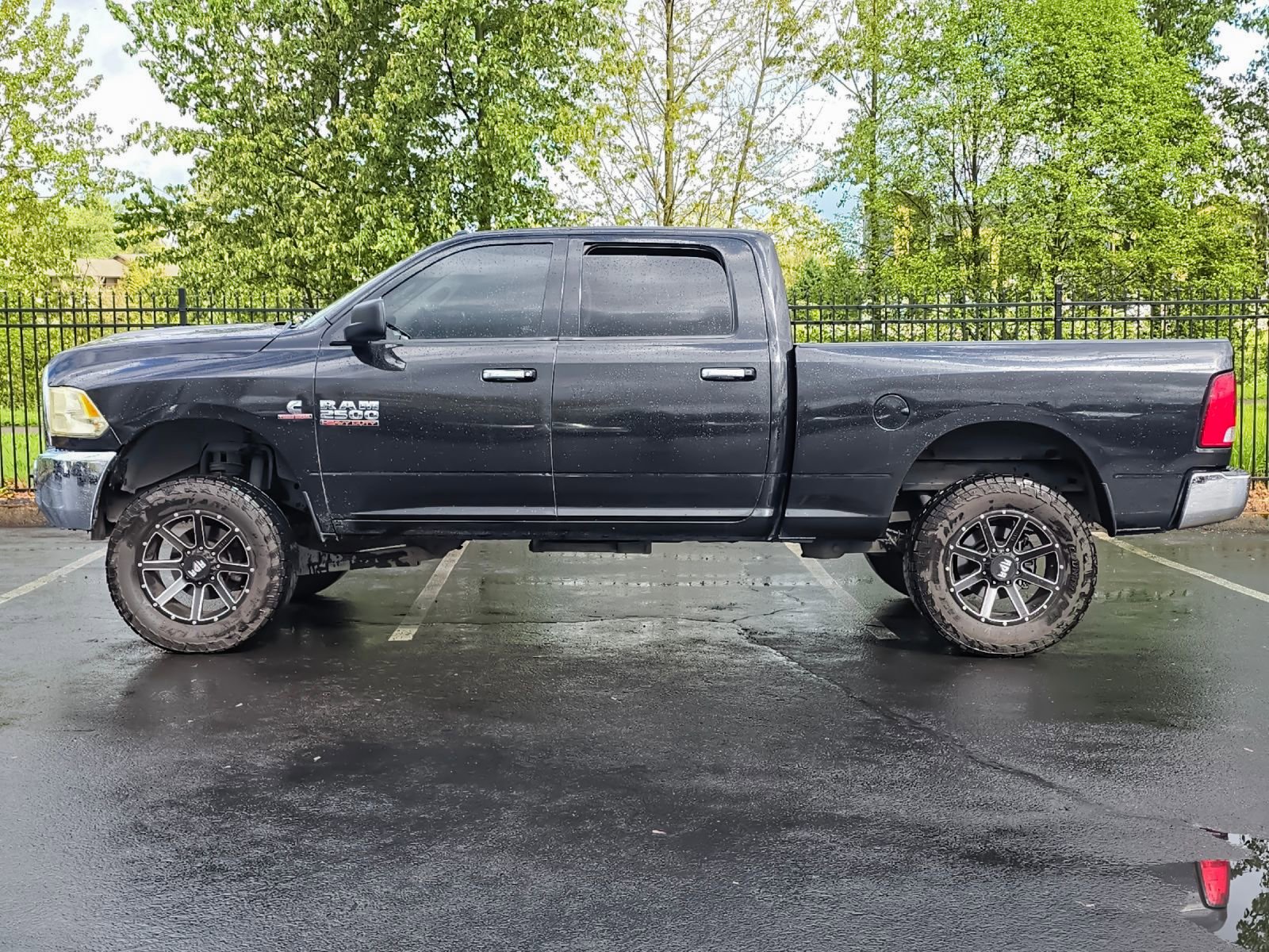 Used 2017 RAM 2500 SLT AWD/4WD image 6