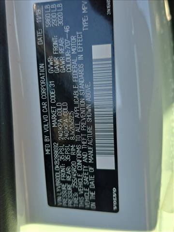 Used 2019 Volvo XC60 T8 Inscription w/ Protection Package Premier image 25