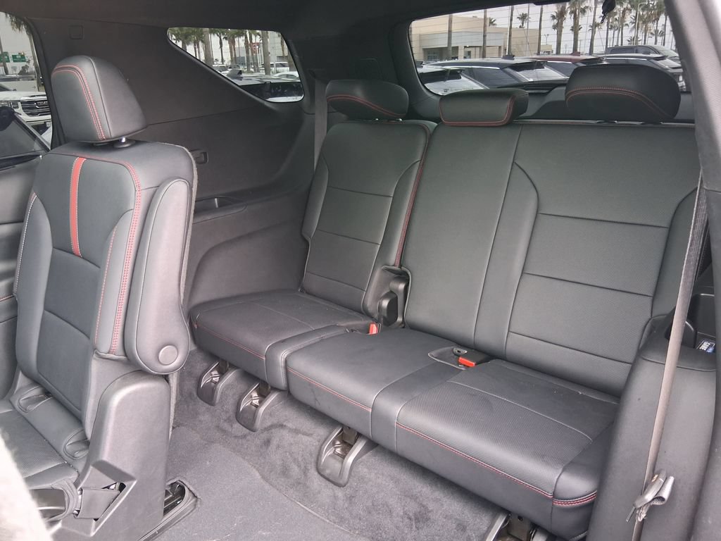 Used 2024 Chevrolet Traverse RS w/ LPO, Floor Liner Package FWD image 26