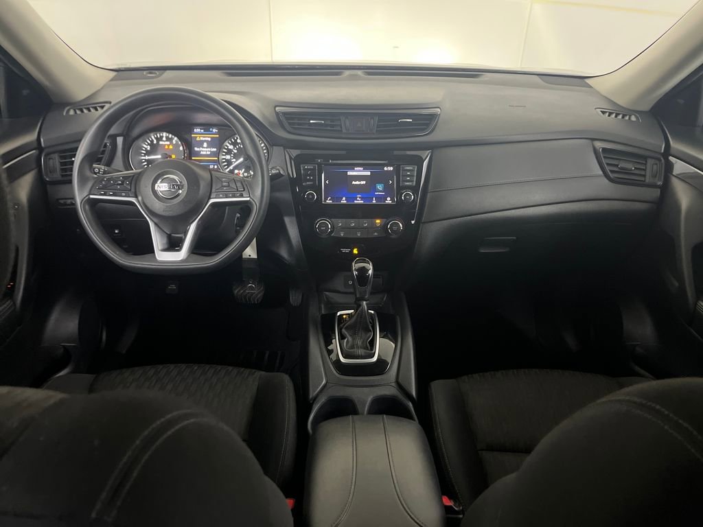 Used 2019 Nissan Rogue S image 32