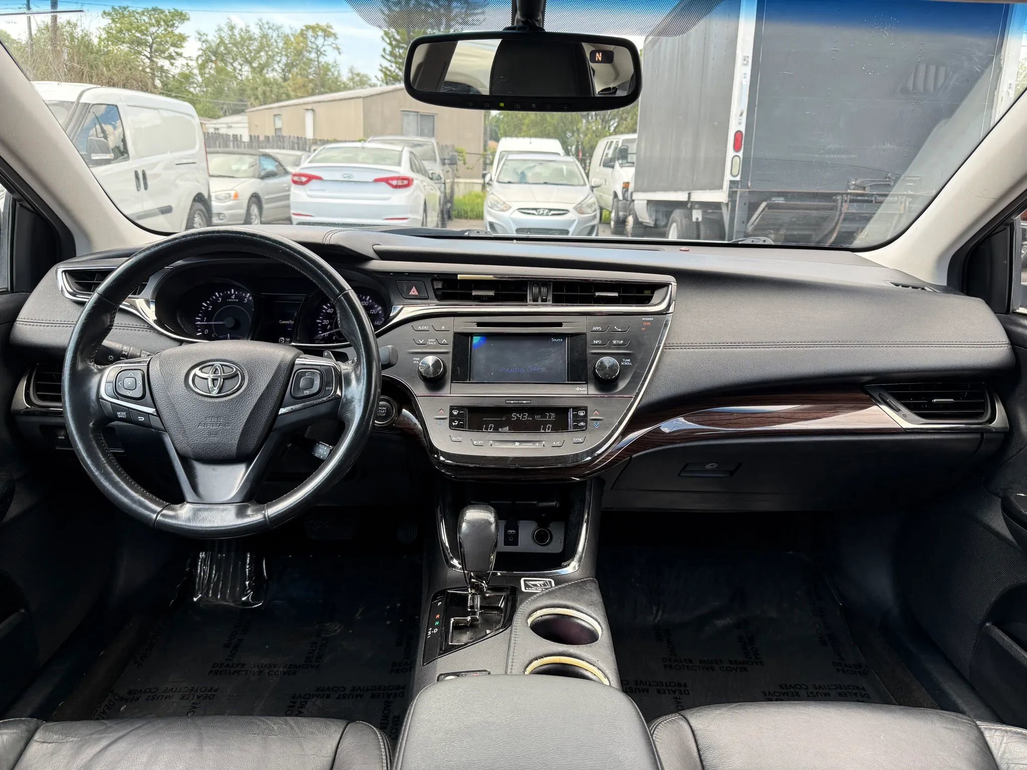 Used 2014 Toyota Avalon XLE Touring FWD image 12