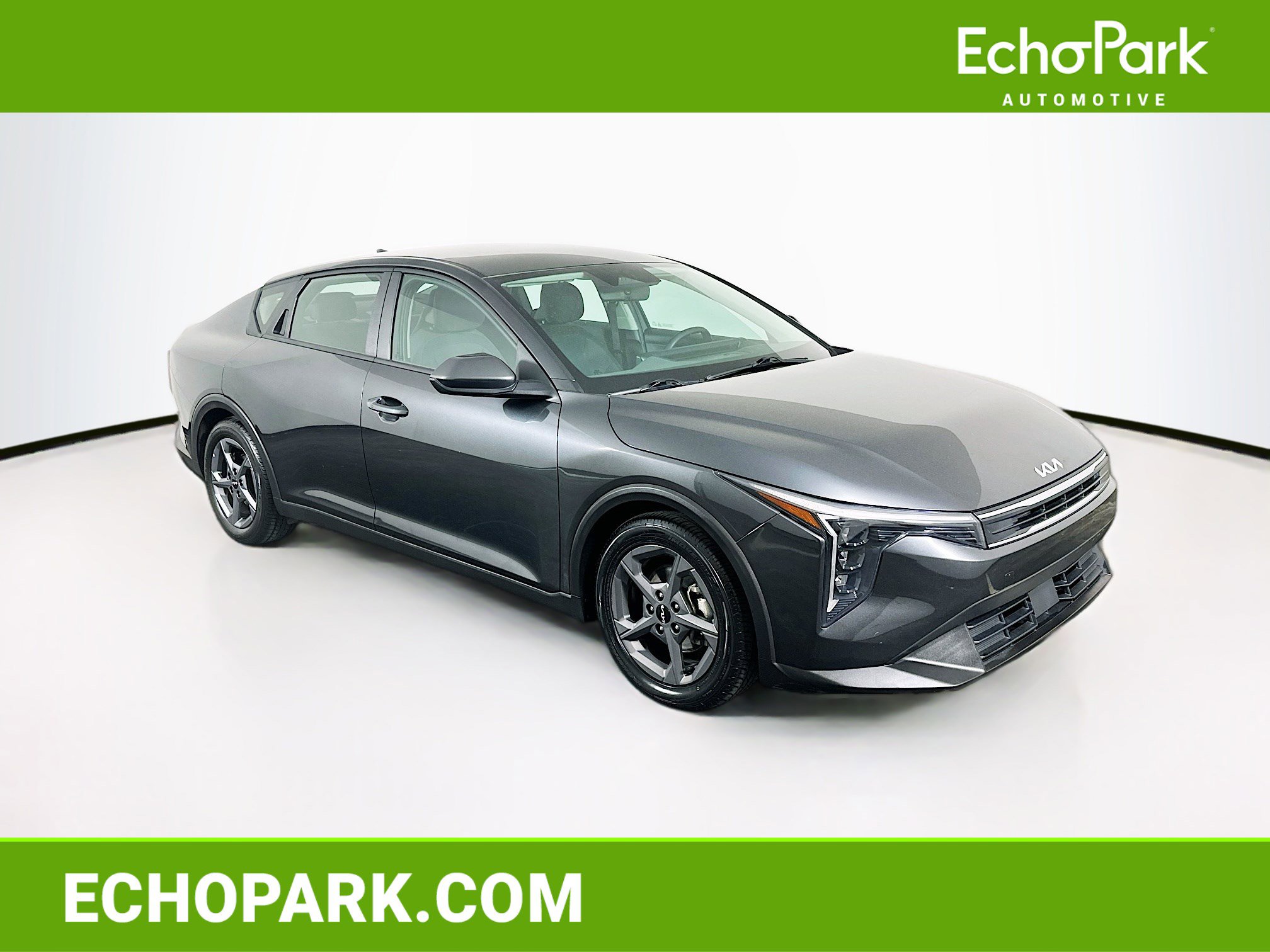 Used 2025 Kia K4 LXS image 1