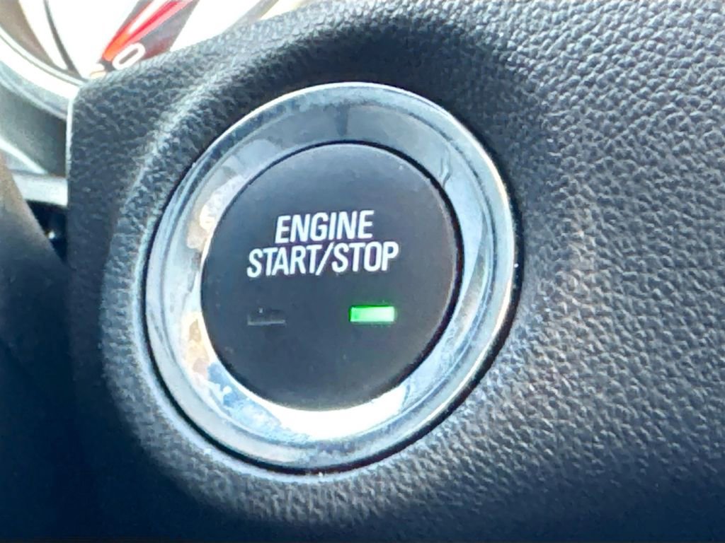 Used 2018 Buick Regal Essence w/ Driver Confidence Package #1 image 21