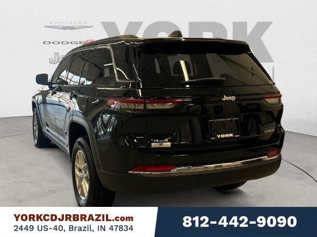 New 2026 Jeep Grand Cherokee Laredo X AWD/4WD image 3