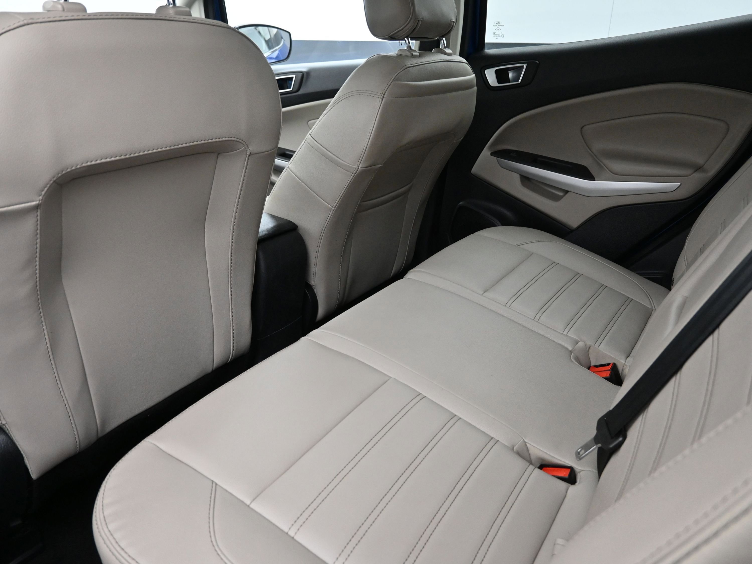 Used 2022 Ford EcoSport Titanium image 20