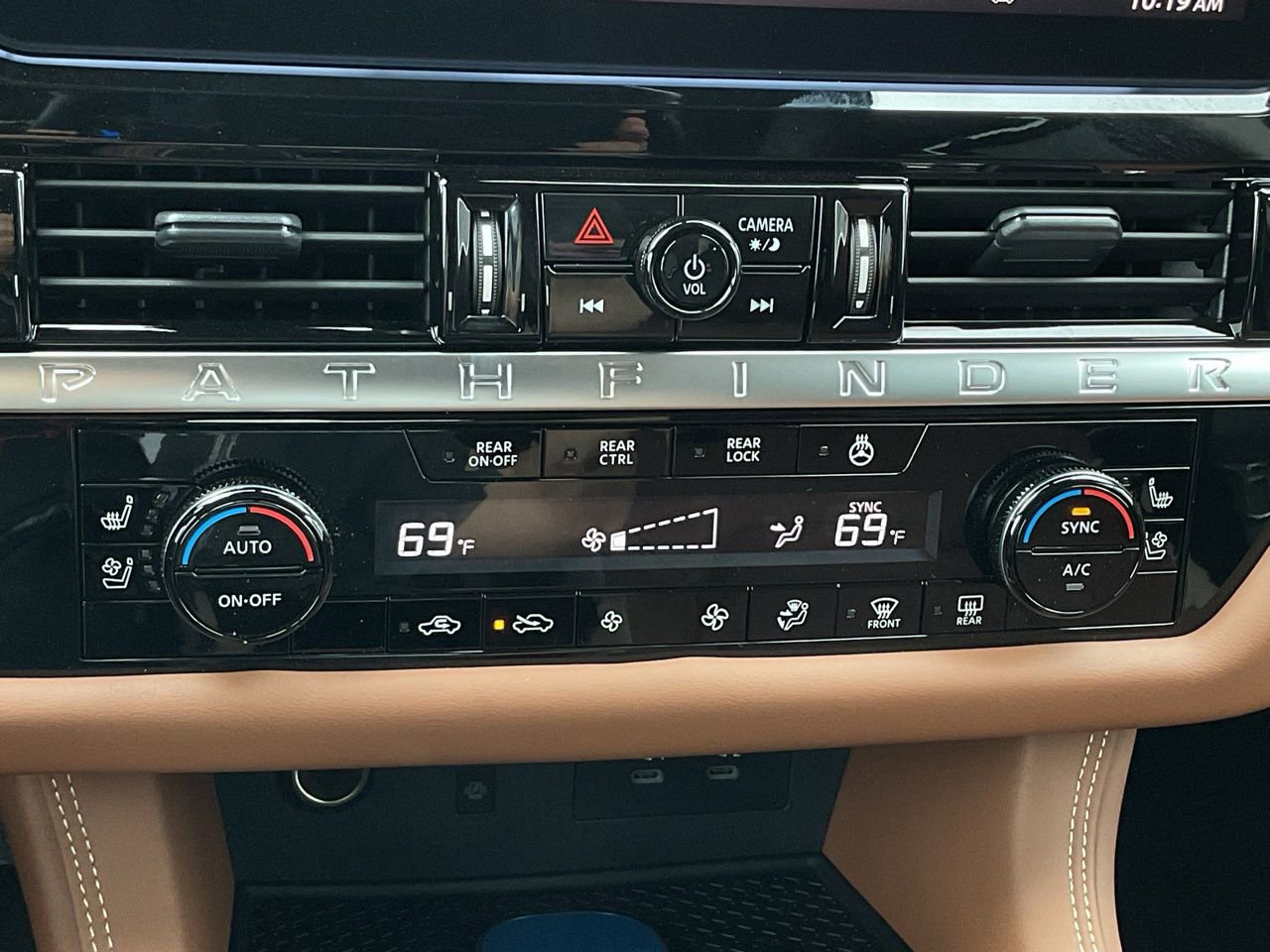 New 2026 Nissan Pathfinder Platinum image 36