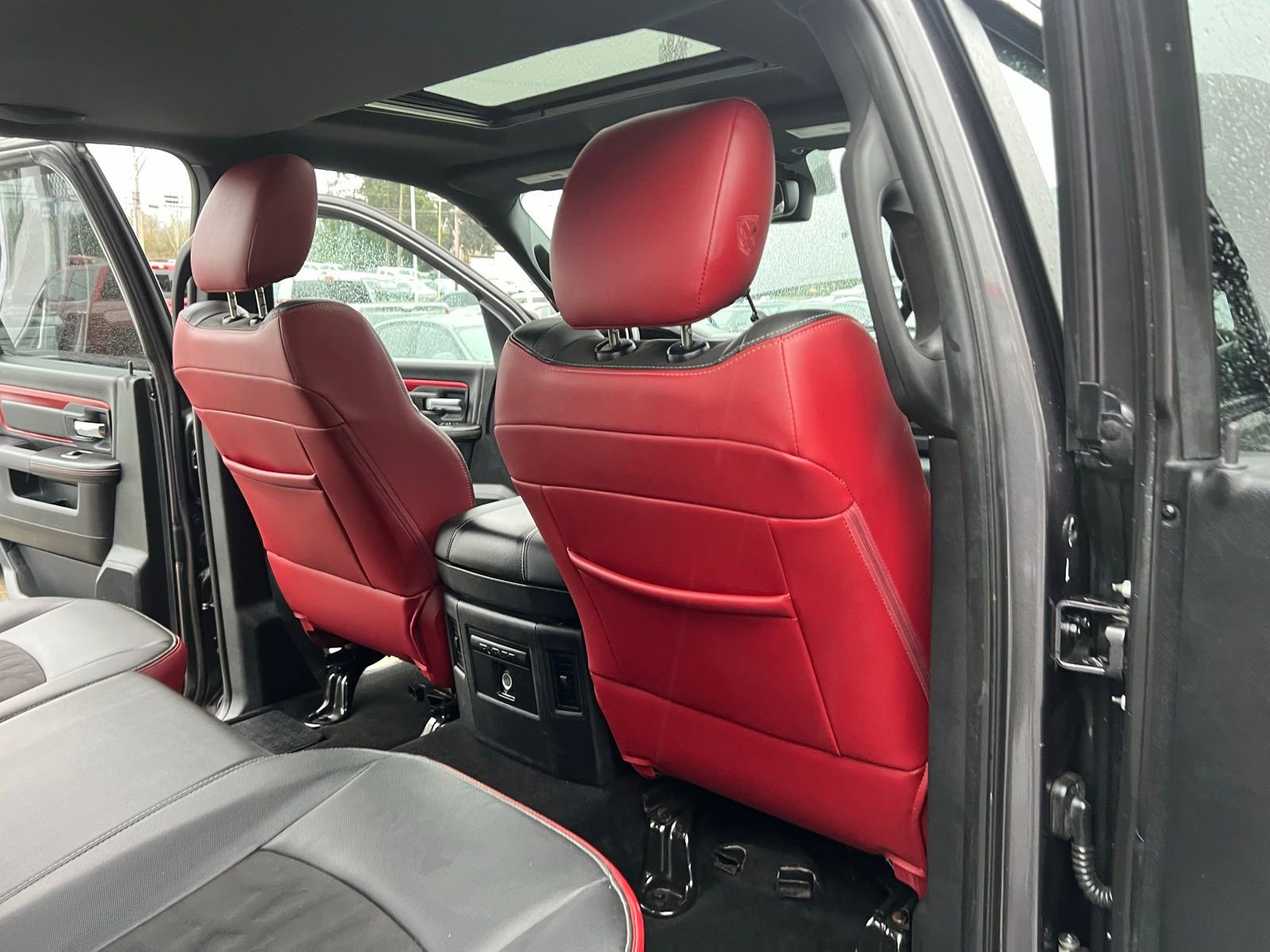 Used 2016 RAM 1500 Rebel w/ Luxury Group image 38