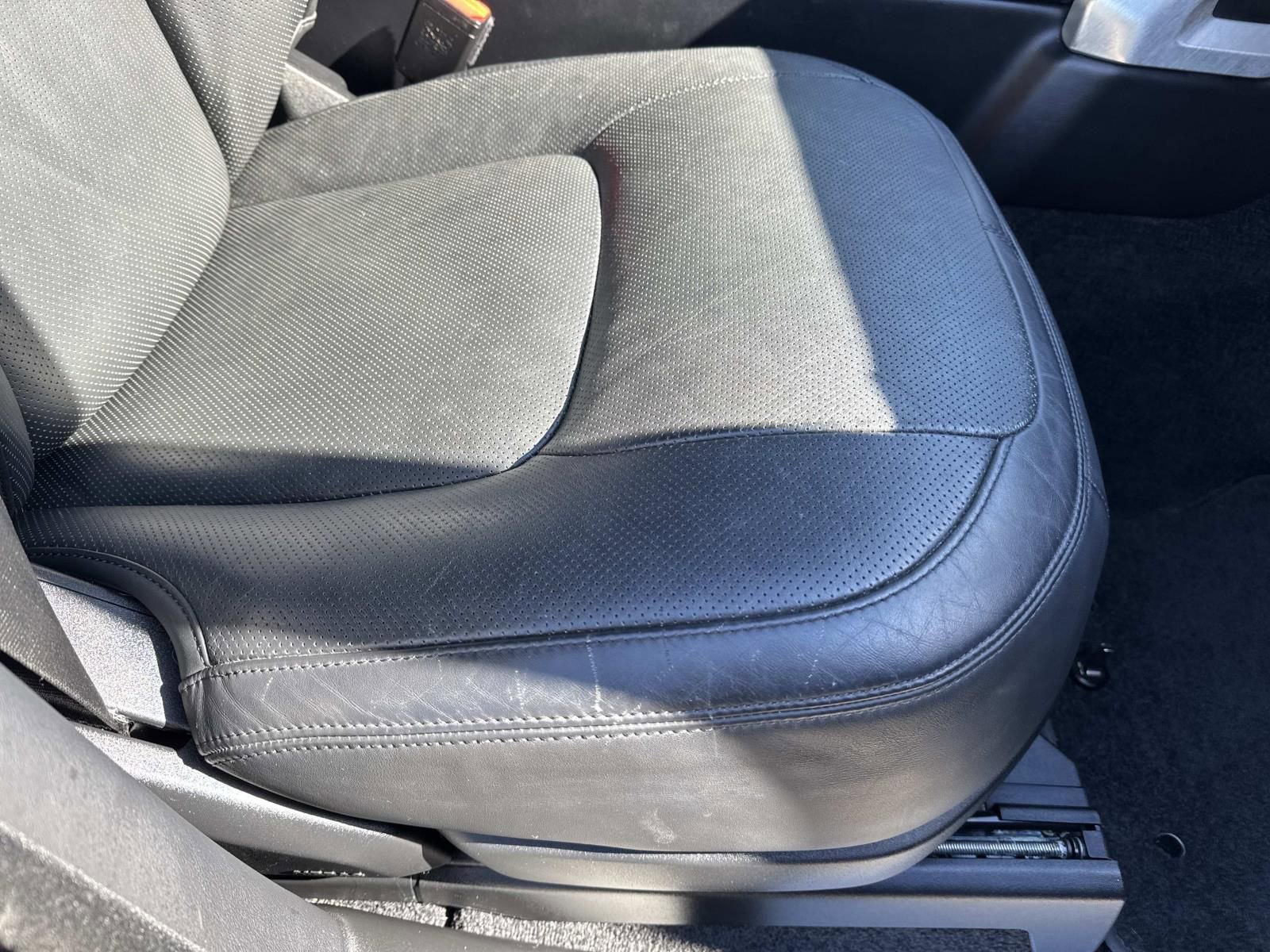 Used 2022 Land Rover Range Rover Westminster Edition image 12