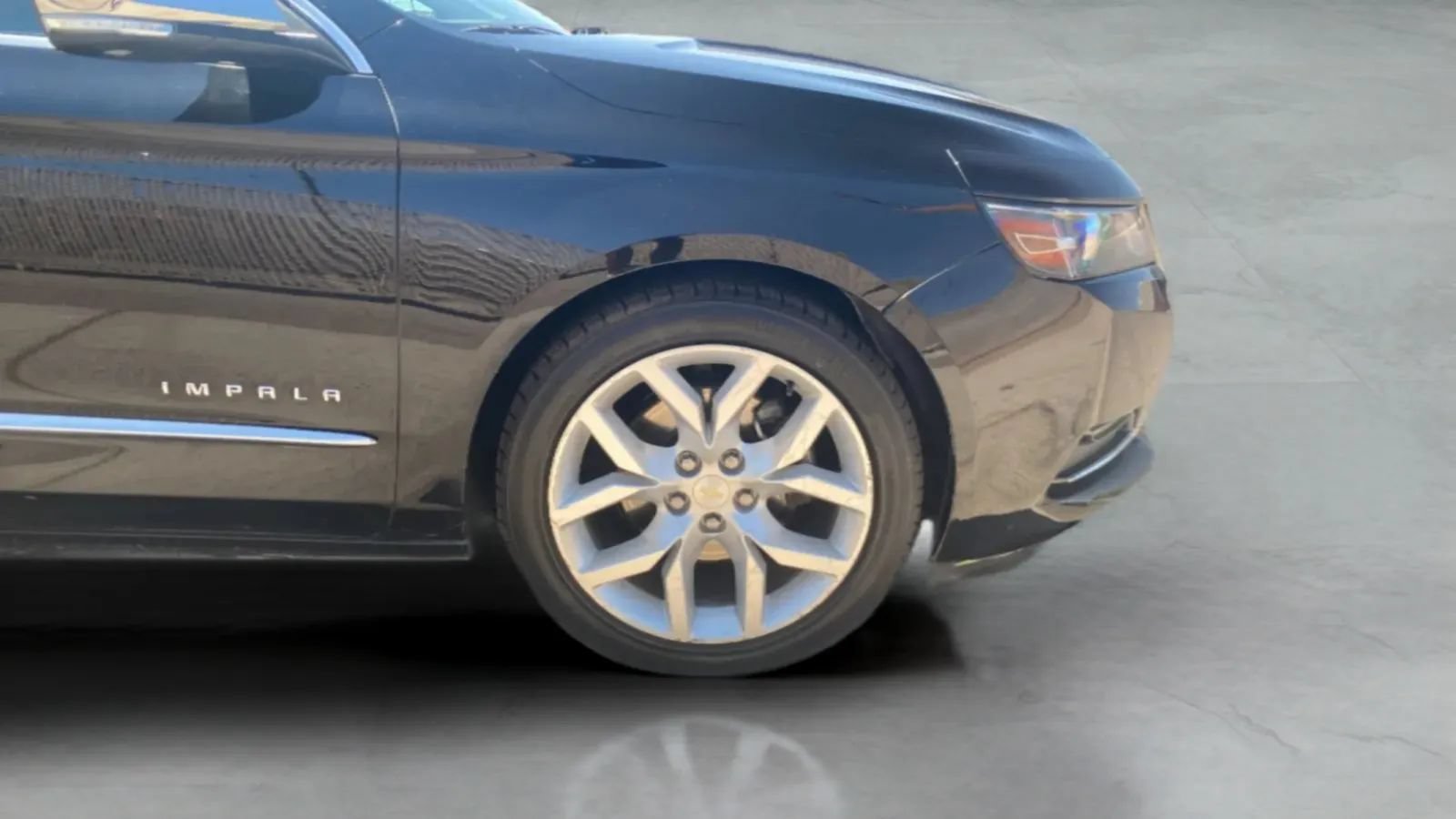 Used 2019 Chevrolet Impala Premier FWD image 34