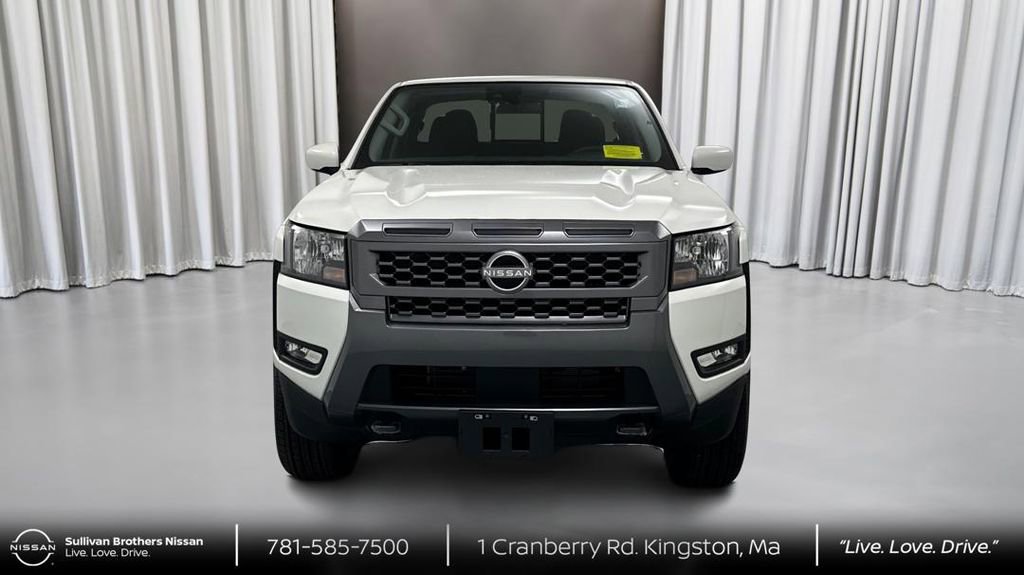 Used 2025 Nissan Frontier SV w/ SV Convenience Package image 2