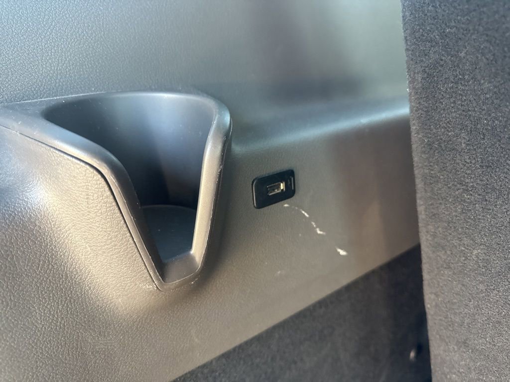 Used 2023 Ford Transit 350 XLT image 32