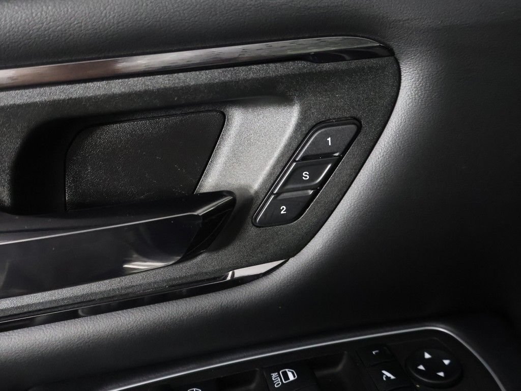 Used 2024 RAM 1500 Limited w/ Body Color Bumper Group AWD/4WD image 37