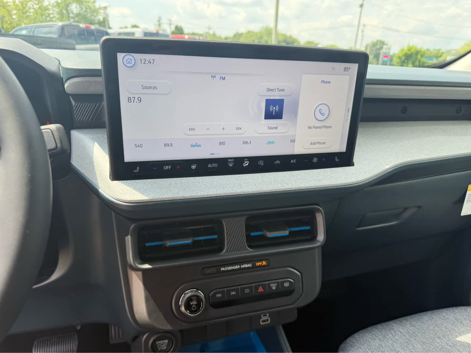 New 2025 Ford Maverick XLT w/ XLT Luxury Package image 14