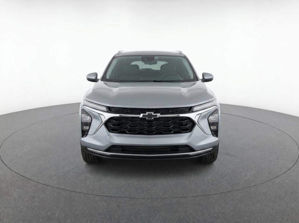 Used 2026 Chevrolet Trax LT FWD image 5