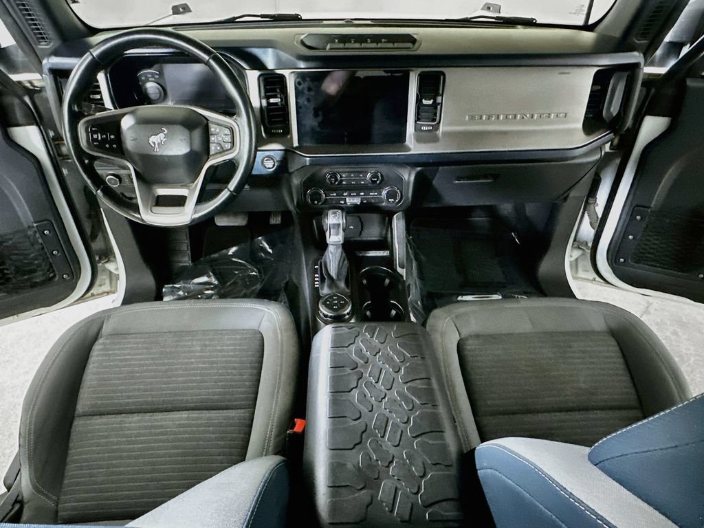 Used 2021 Ford Bronco Outer Banks w/ Sasquatch Package AWD/4WD image 18