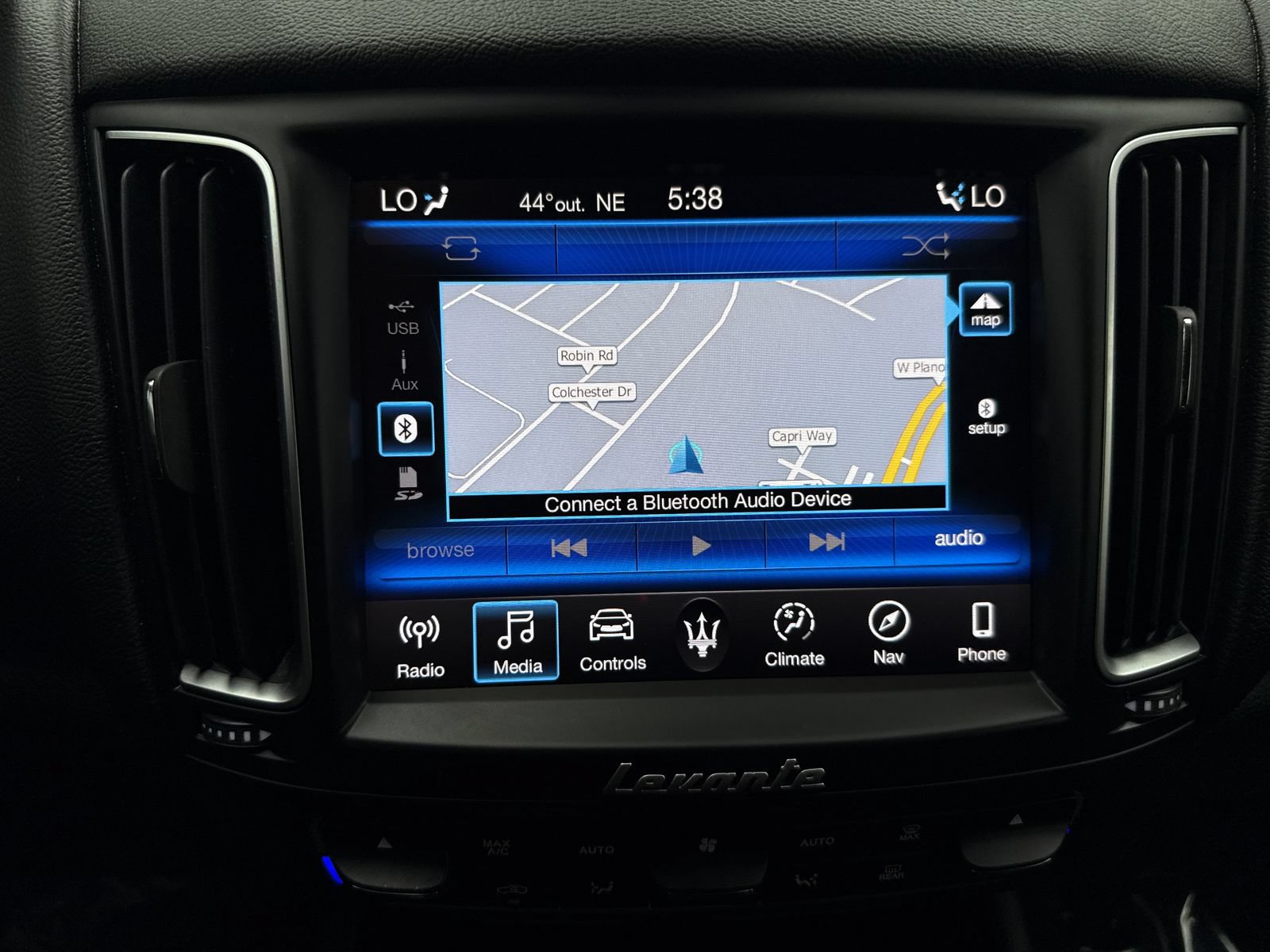 Used 2019 Maserati Levante AWD/4WD image 28