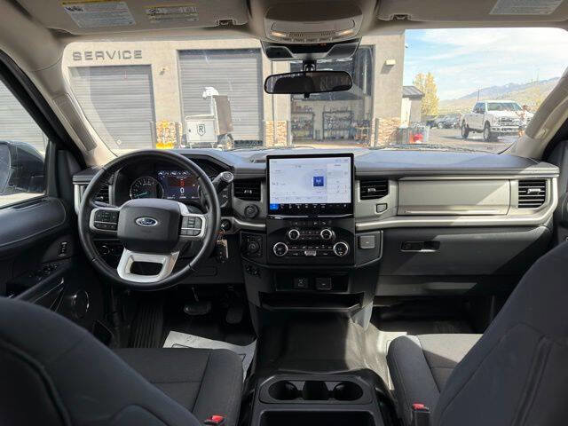 Used 2024 Ford Expedition Max XL AWD/4WD image 12