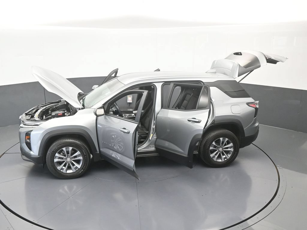 Used 2026 Chevrolet Equinox LT FWD image 62